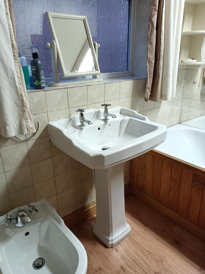 Hotel 5 Ravenhurst Drive 월솔 외부 사진